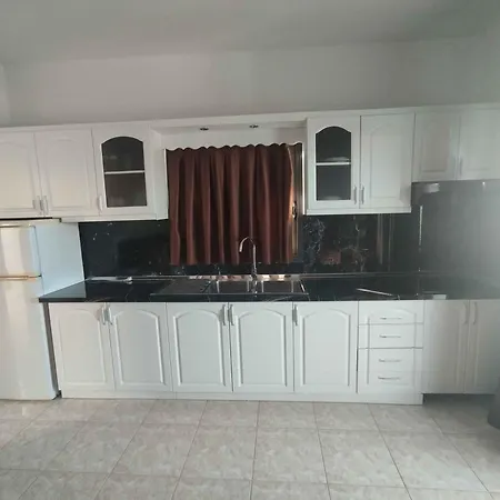 Guest house Vila Lama