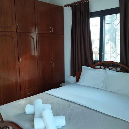 Guest house Vila Lama