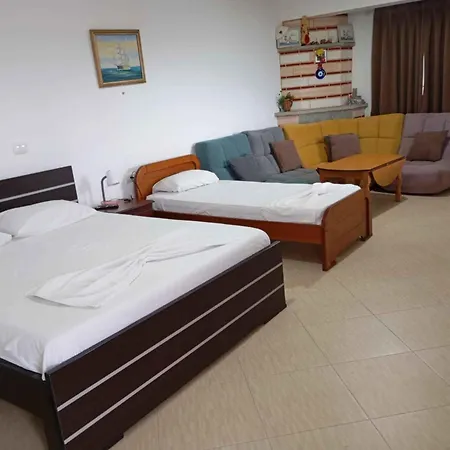 Vila Lama Ksamil