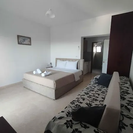 Guest house Vila Lama *