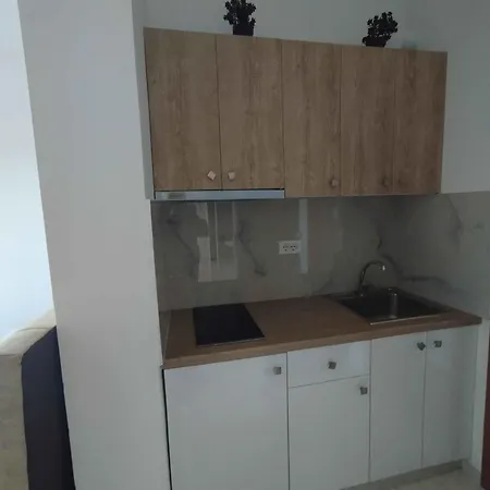 Vila Lama Guest house Ksamil