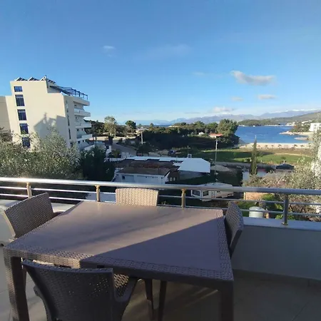 Guest house Vila Lama *
